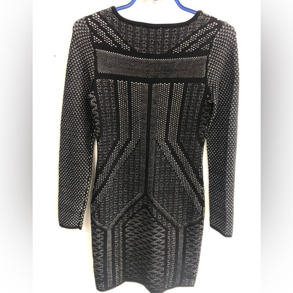 DEX BLACK AND IVORY KNIT BODY CON FITTED SWEATER MINI DRESS IN EXTRA SMALL - Picture 8 of 8
